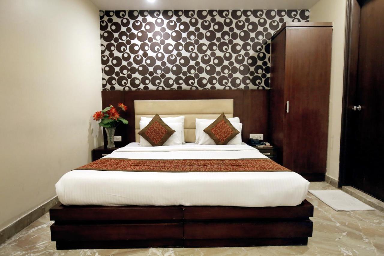 Hotel Paradise Inn-A Boutique Hotel Delhi New Delhi Exterior photo