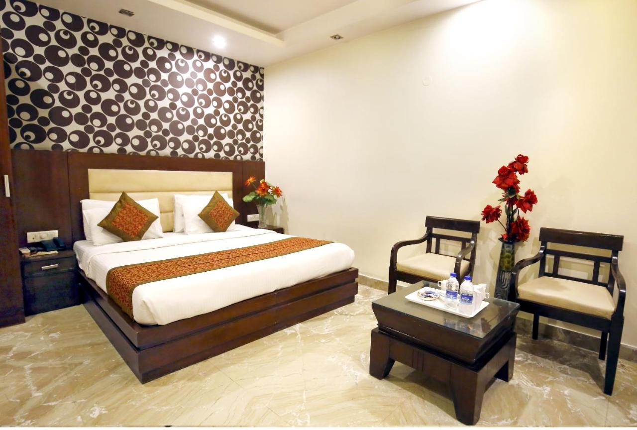 Hotel Paradise Inn-A Boutique Hotel Delhi New Delhi Exterior photo