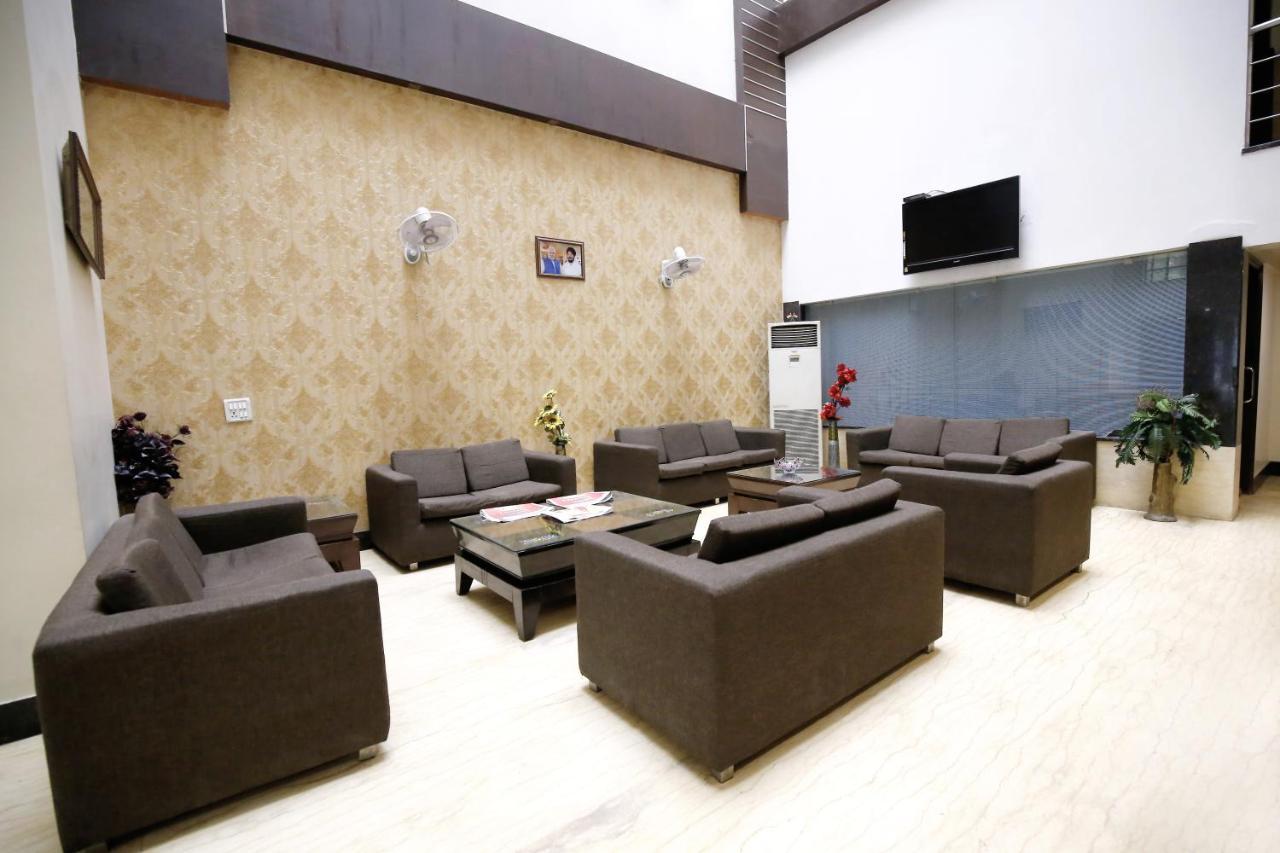 Hotel Paradise Inn-A Boutique Hotel Delhi New Delhi Exterior photo
